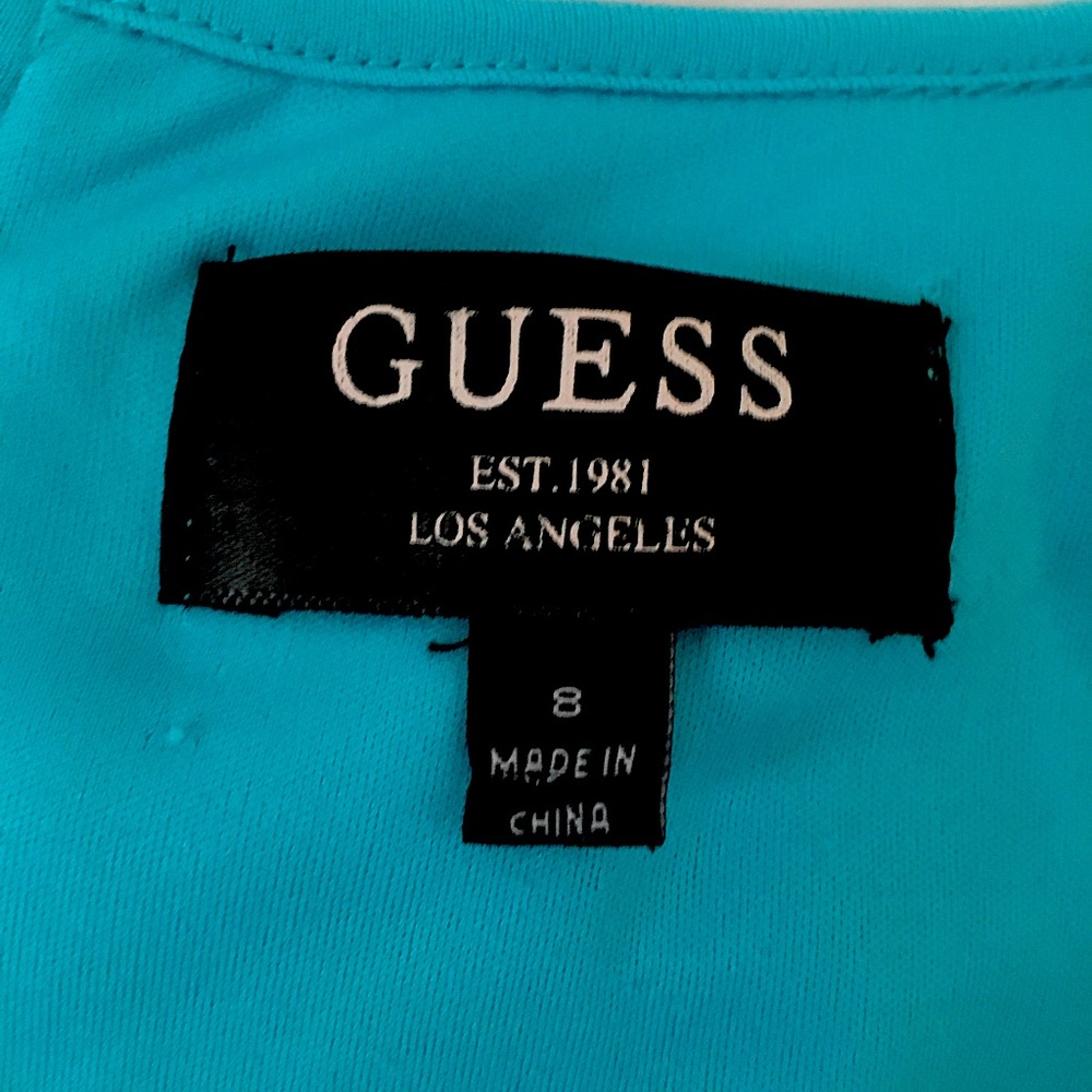 Woman’s Guess dress beautiful colour great summer dress